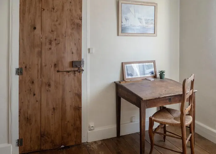 D'une Maison à L'autre Alojamento de Acomodação e Pequeno-almoço