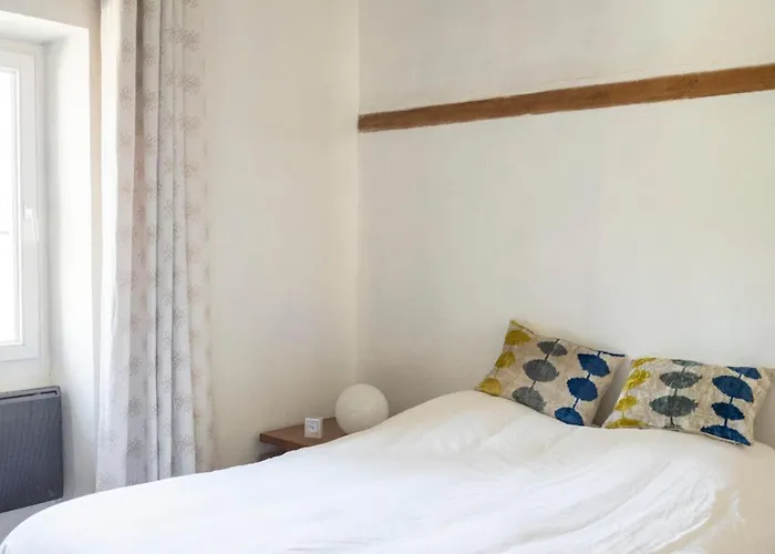 D'une Maison à L'autre 3*